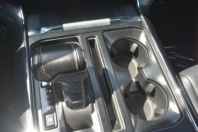 Used 2023 Ford F150 Lariat w/ Equipment Group 502A High image 38