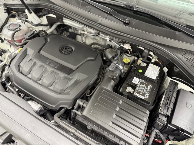 Used 2021 Volkswagen Tiguan SE R-Line AWD/4WD image 29