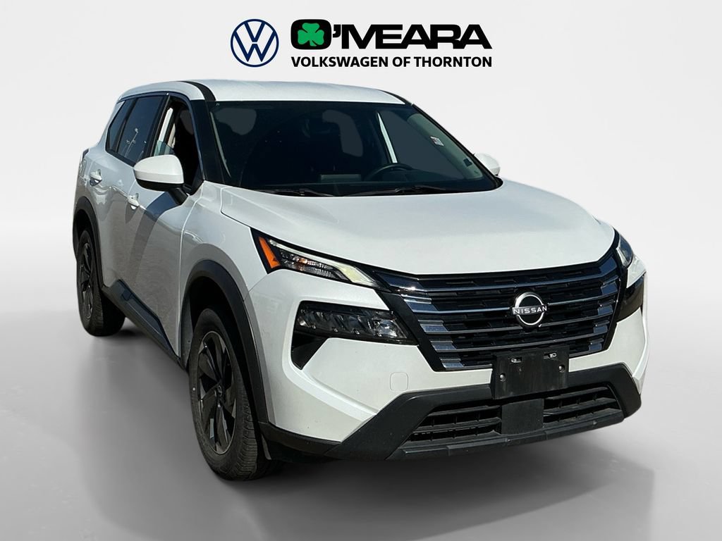 Used 2024 Nissan Rogue SV AWD/4WD image 7