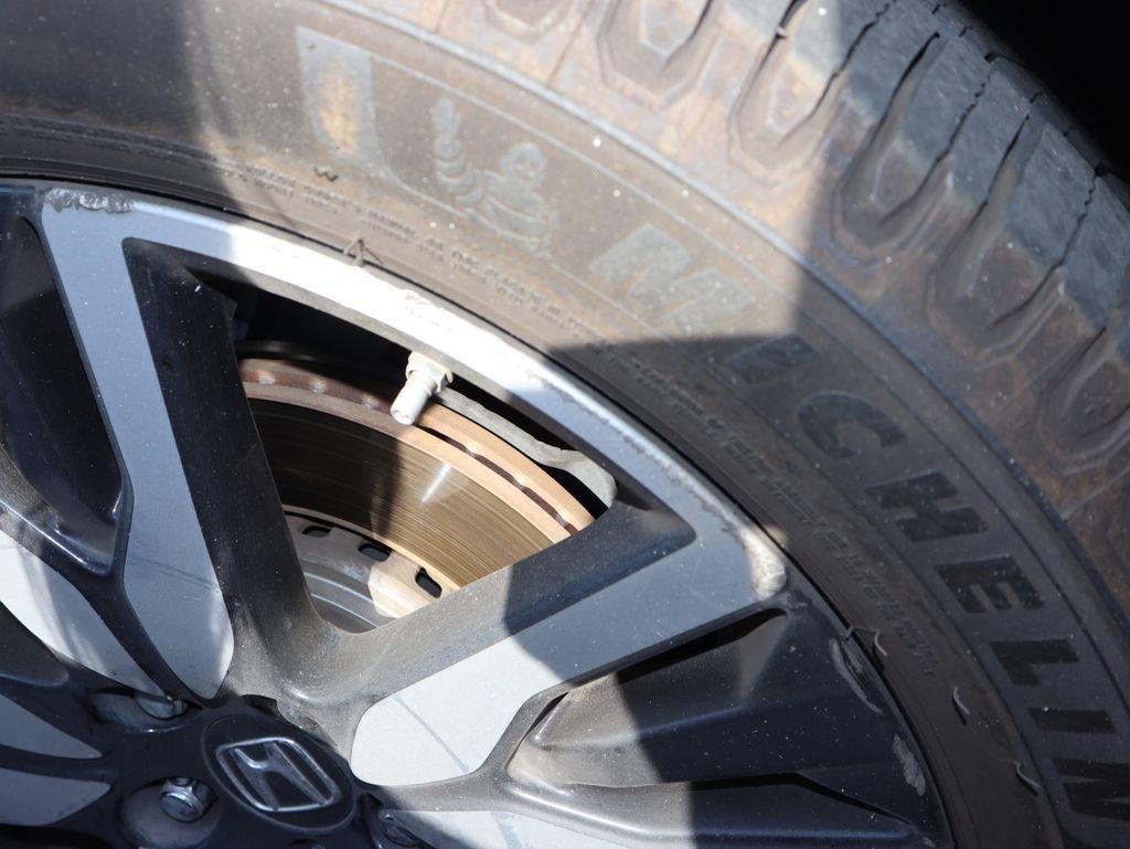 Used 2020 Honda Pilot Touring image 34