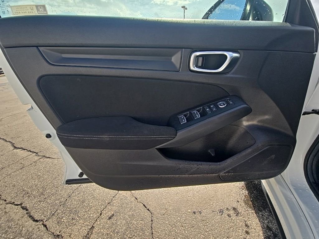 Certified 2024 Honda Civic Sport image 12