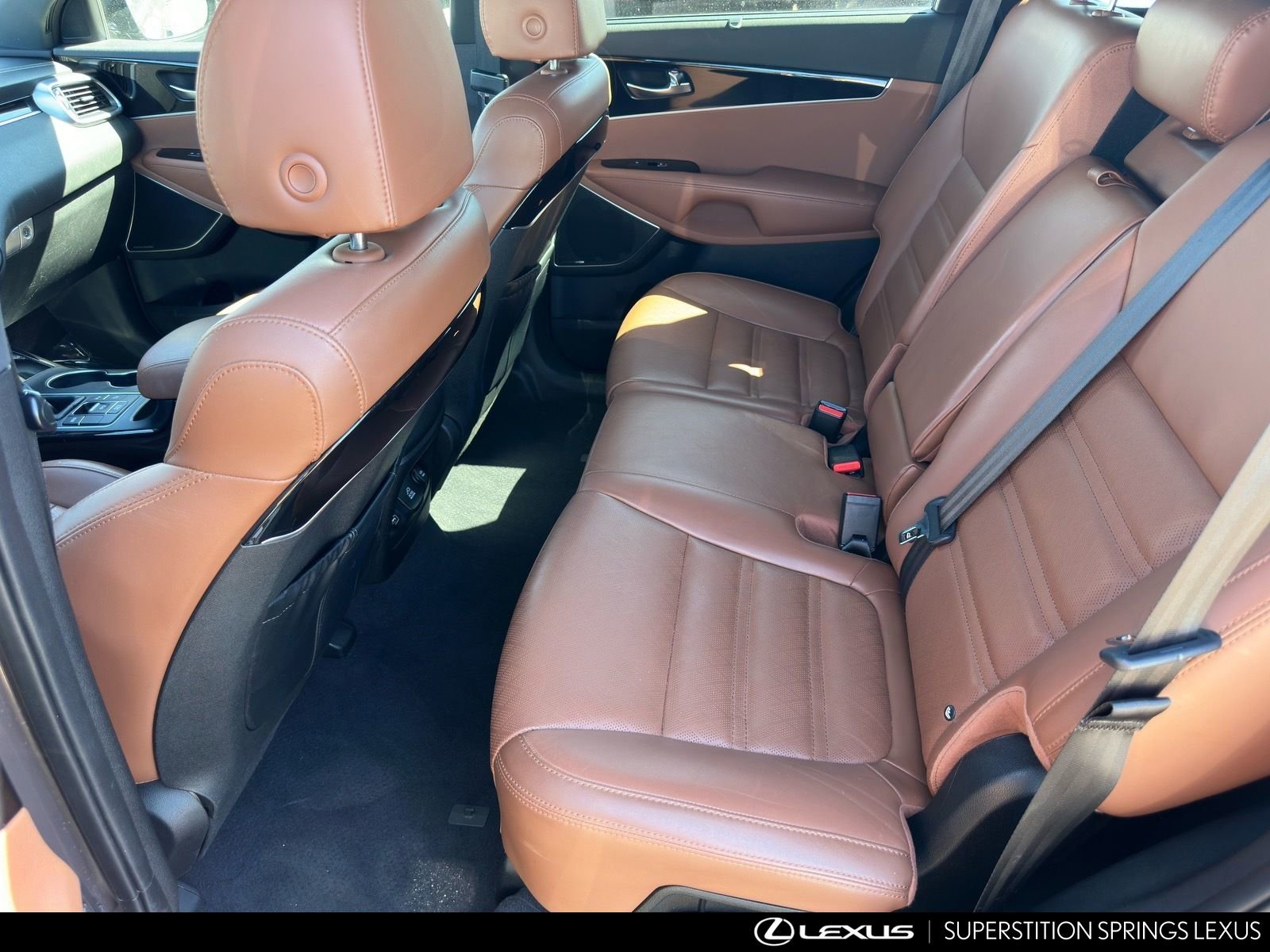 Used 2019 Kia Sorento SX image 19