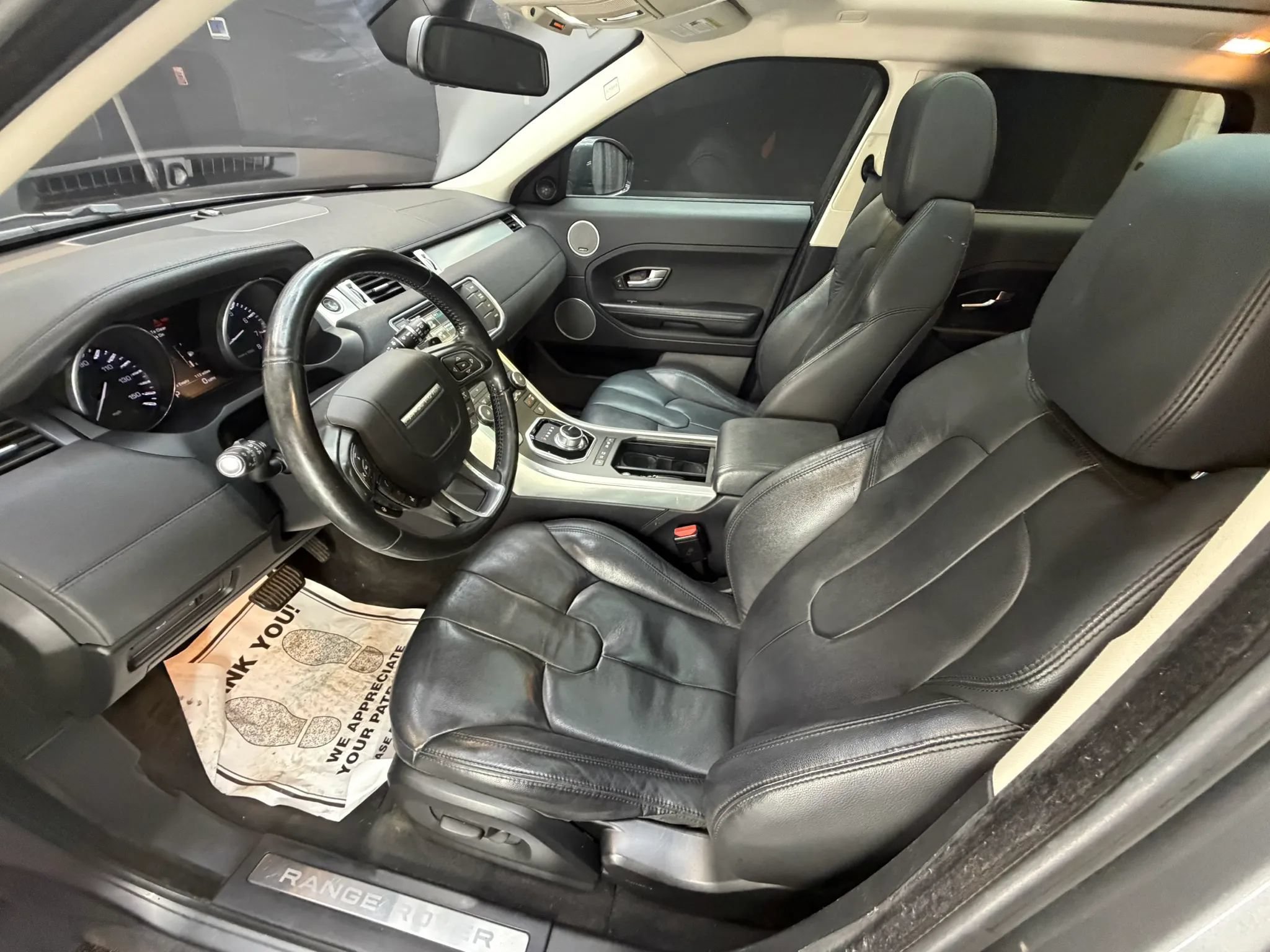 Used 2015 Land Rover Range Rover Evoque Pure Plus AWD/4WD image 12