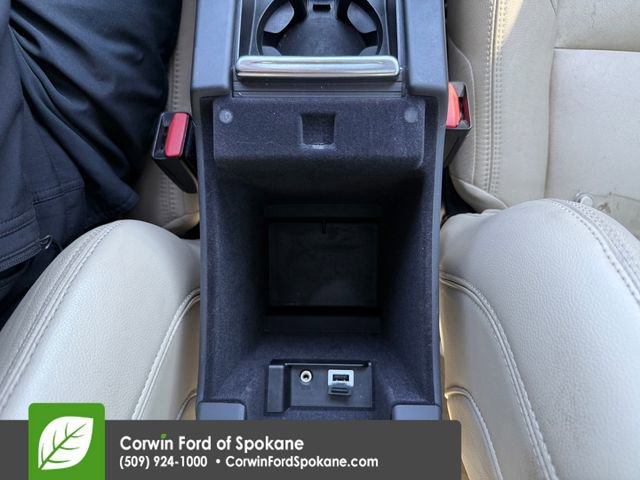 Used 2017 Volvo S60 T5 Dynamic image 29