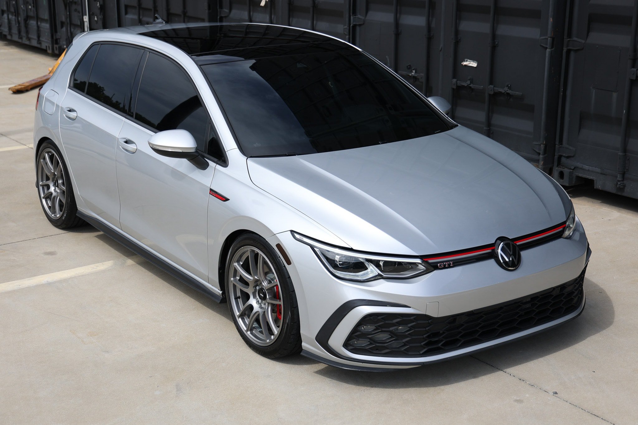 Used 2022 Volkswagen GTI SE FWD image 19