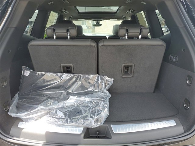 New 2025 Cadillac XT6 Premium Luxury w/ Technology Package image 8