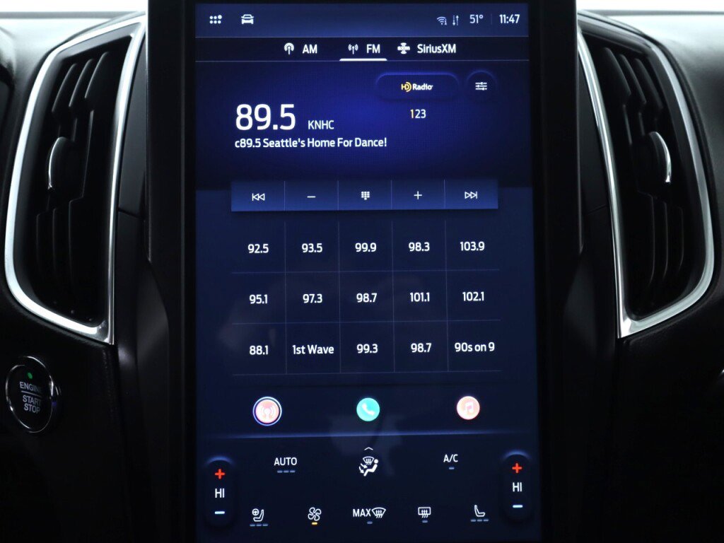 Used 2022 Ford Edge Titanium image 14