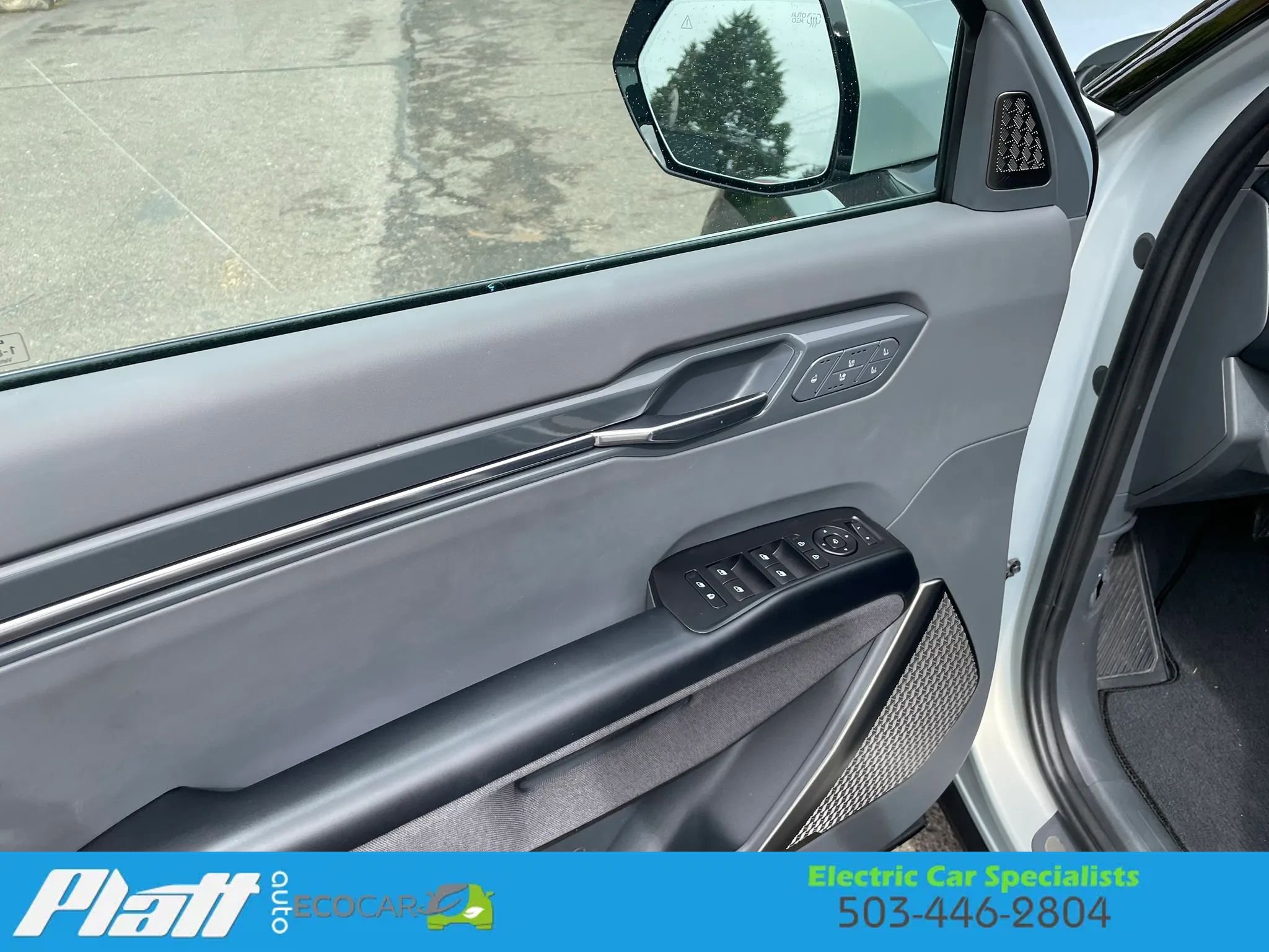 Used 2024 Kia EV9 Land image 19