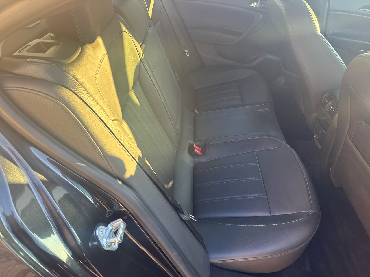 Used 2011 Buick Regal CXL w/ RL4 Preferred Equipment Group image 21