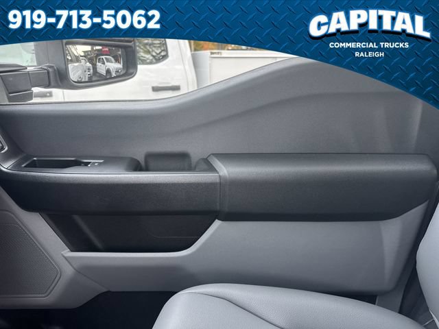 New 2026 Ford F250 XL w/ XL Chrome Package RWD image 31