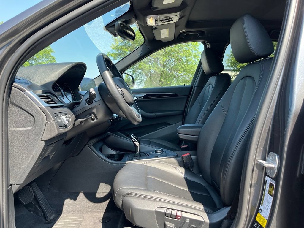 Used 2020 BMW X1 xDrive28i w/ Convenience Package AWD/4WD image 14