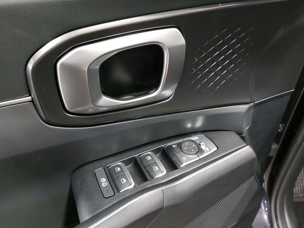 New 2026 Kia Sorento LX FWD image 29