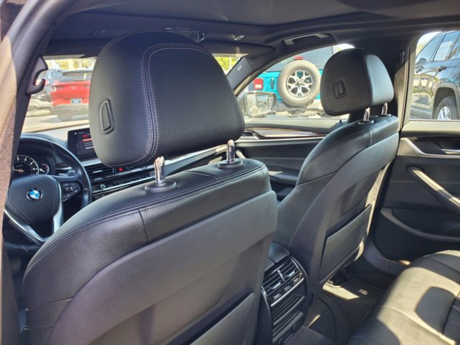 Used 2018 BMW 540i image 31