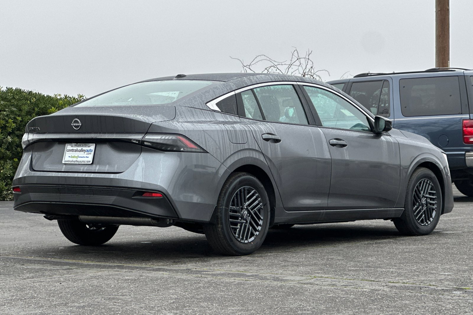 New 2026 Nissan Sentra SV w/ SV Convenience Package FWD image 4