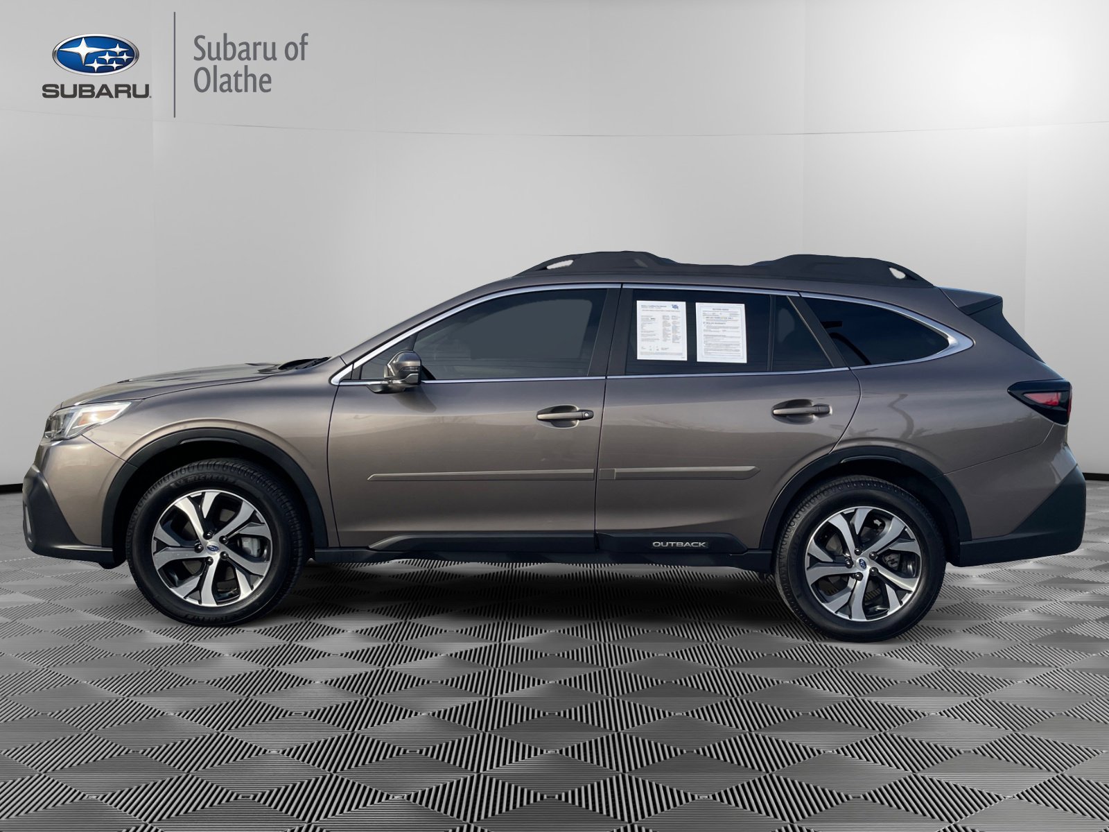 Used 2021 Subaru Outback Limited XT image 8