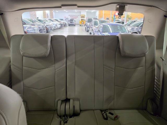 Used 2020 Cadillac Escalade Luxury AWD/4WD image 13