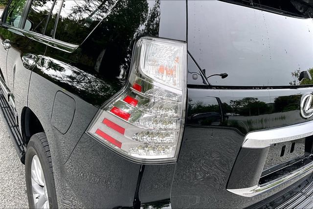 Used 2019 Lexus GX 460 Premium AWD/4WD image 15