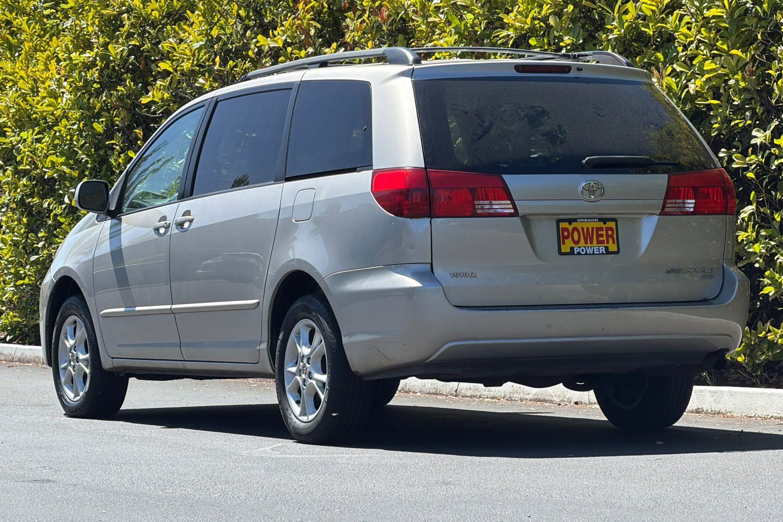 Used 2004 Toyota Sienna XLE AWD/4WD image 6
