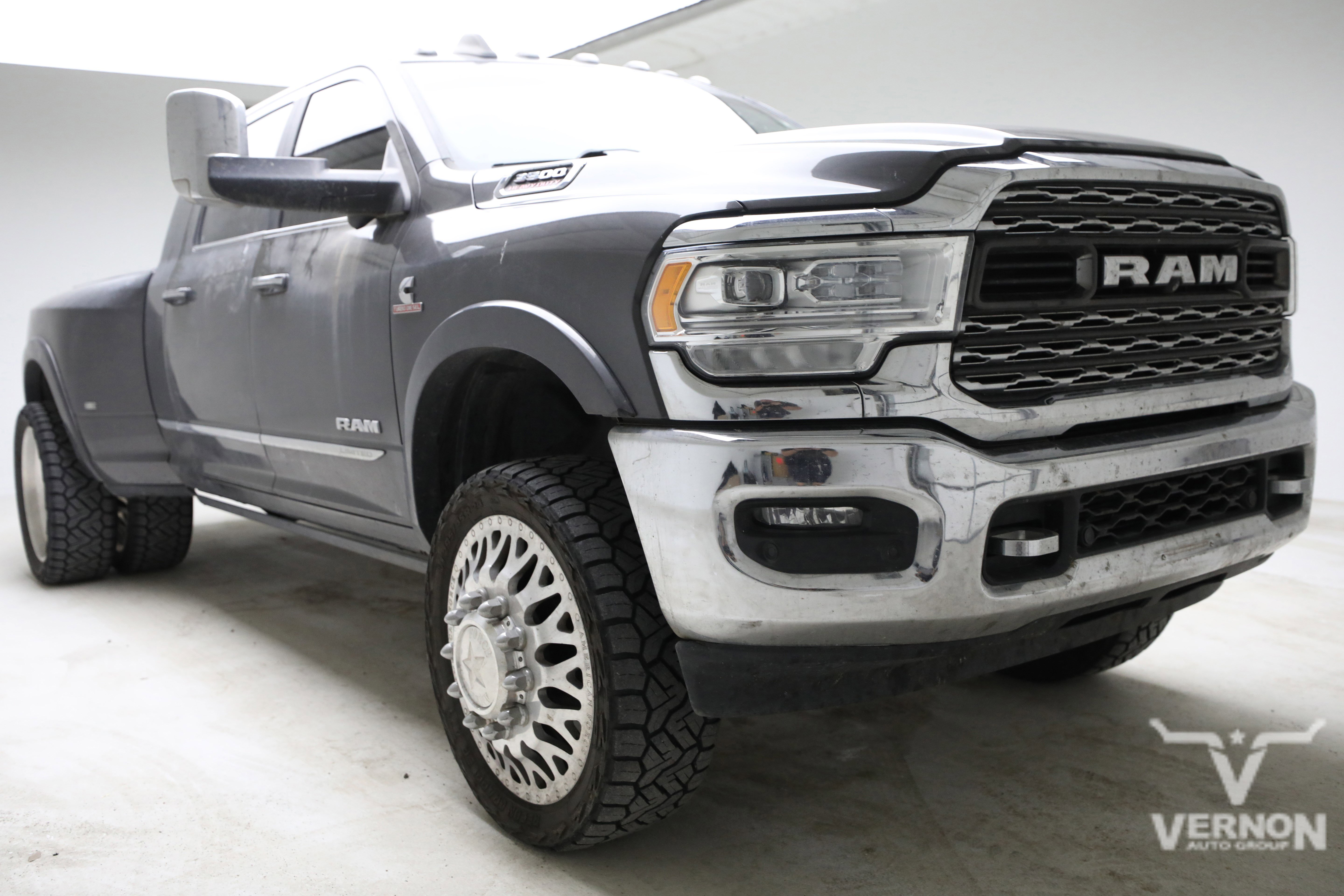 Used 2019 RAM 3500 Limited image 6