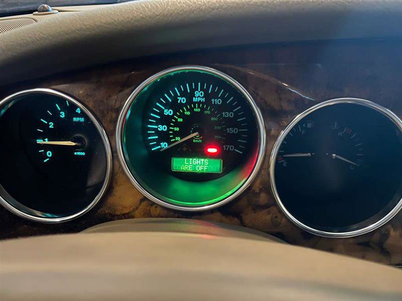 Used 2006 Jaguar XK8 Convertible image 17