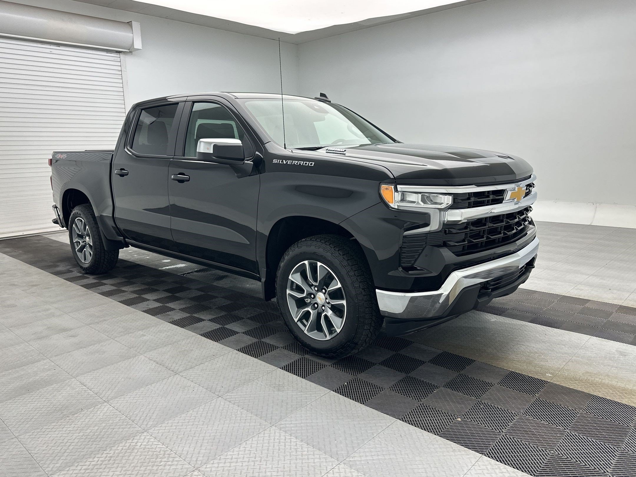 New 2026 Chevrolet Silverado 1500 LT AWD/4WD image 7