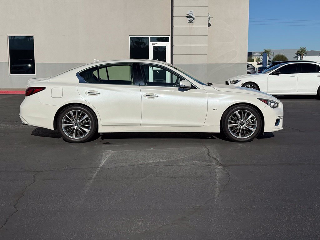 Used 2020 INFINITI Q50 Luxe w/ Essential Package (3.0T Luxe) RWD image 2