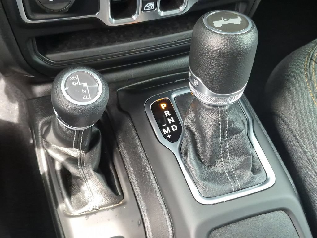 Used 2025 Jeep Wrangler Unlimited Sport AWD/4WD image 20