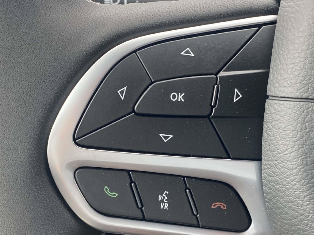 New 2027 Chrysler Pacifica Select FWD image 52