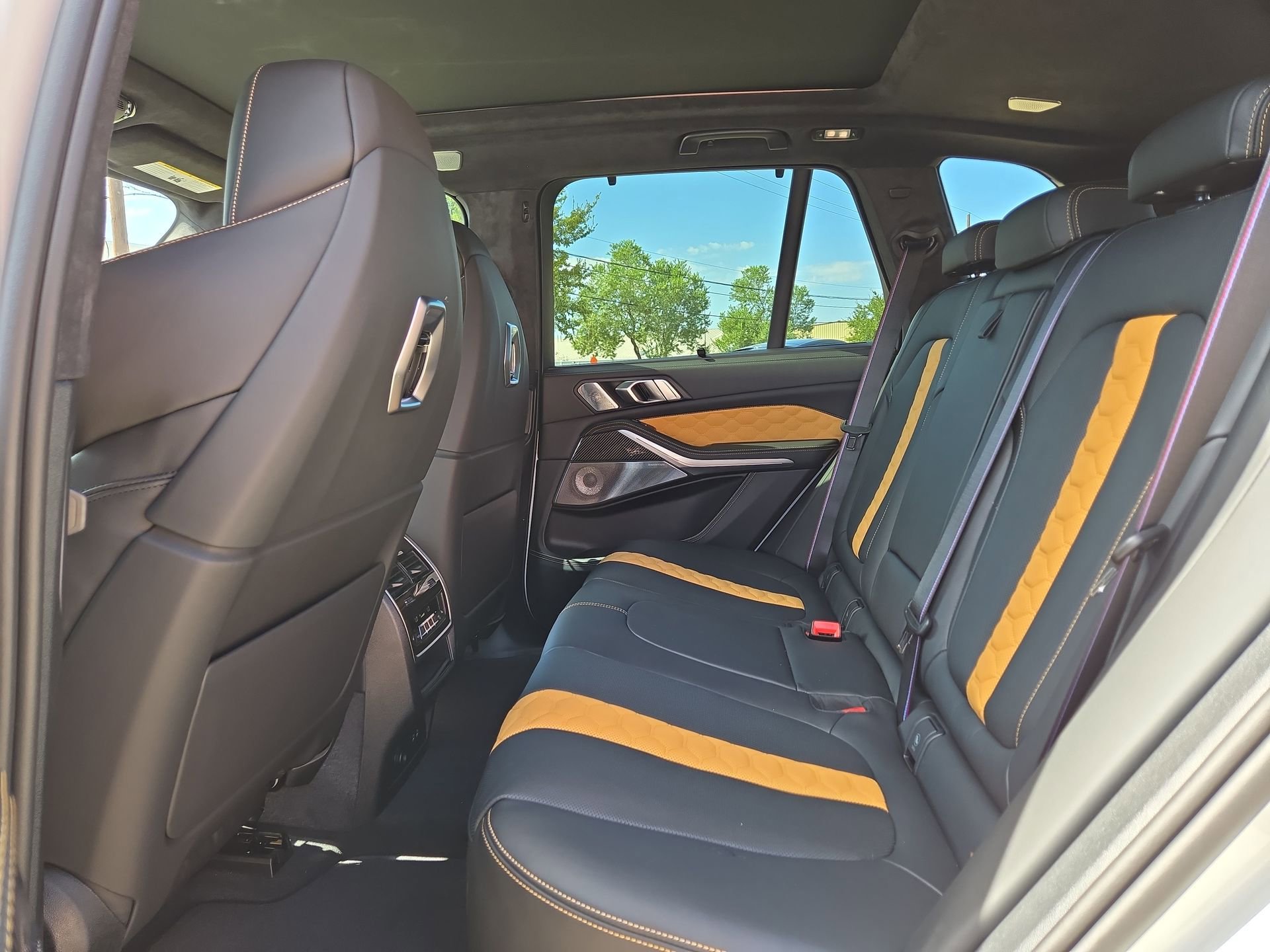 New 2026 BMW X5 M Competition w/ Executive Package AWD/4WD image 13