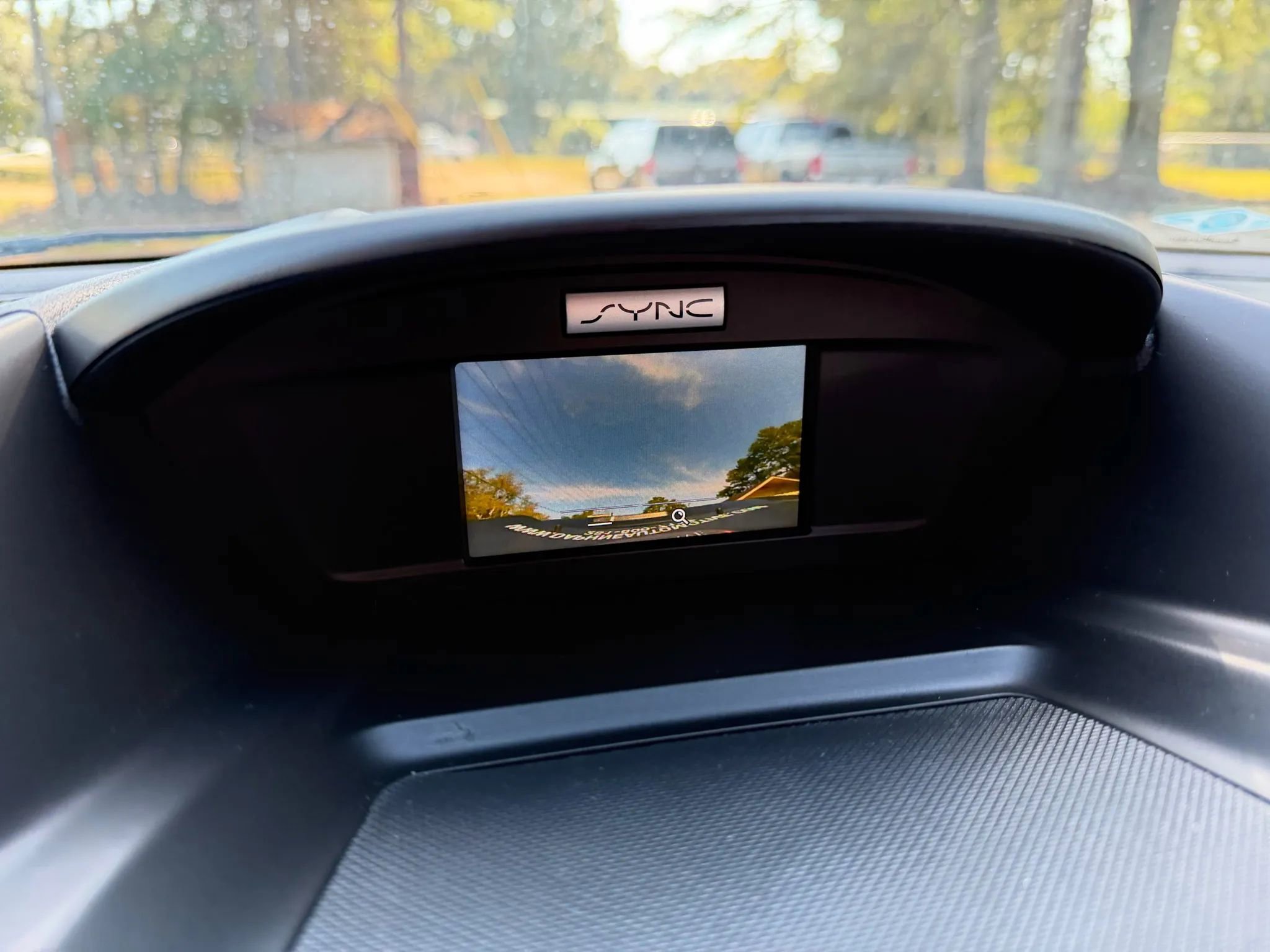 Used 2017 Ford Escape SE image 19