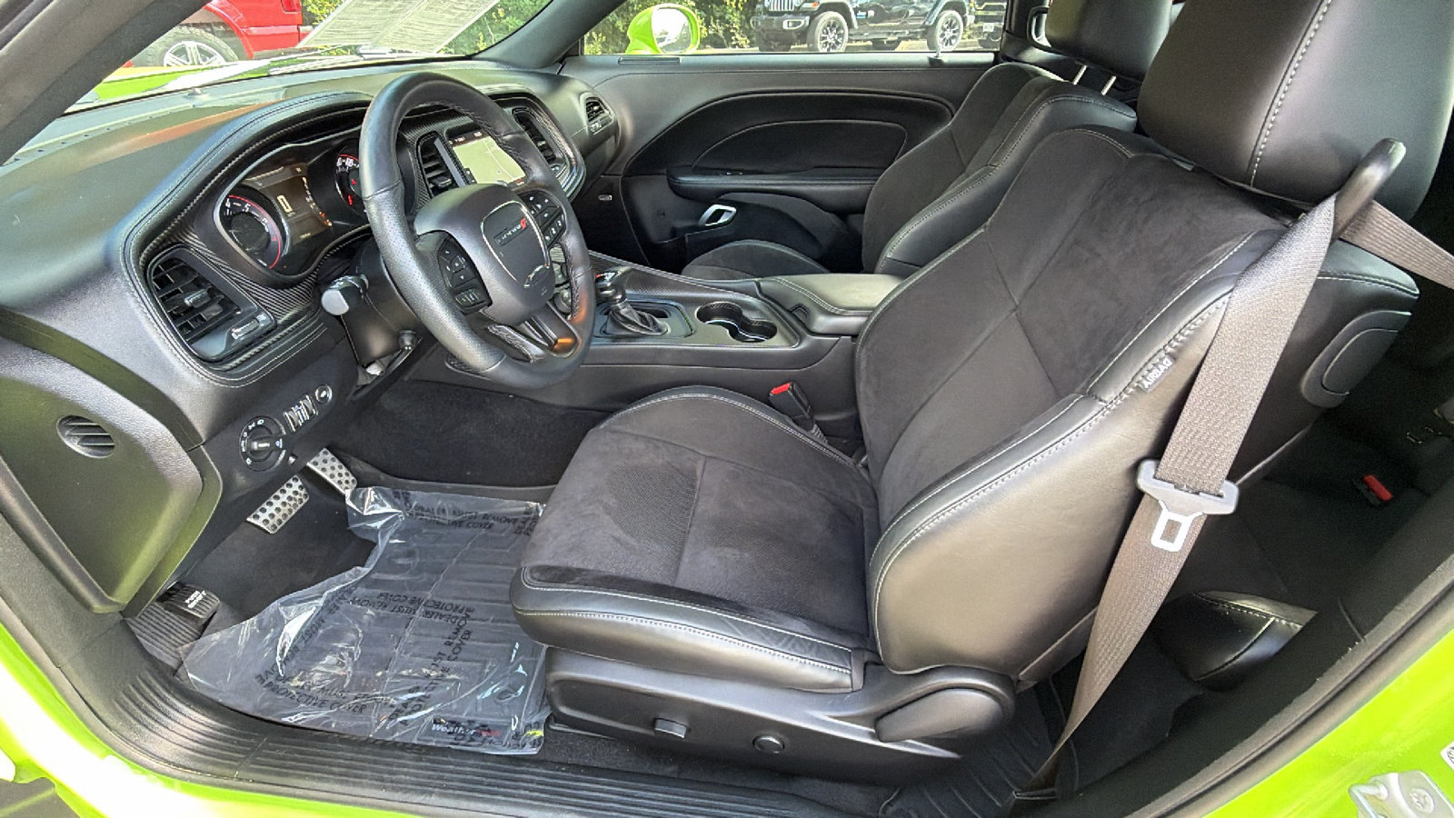 Used 2023 Dodge Challenger GT w/ Plus Package AWD/4WD image 18