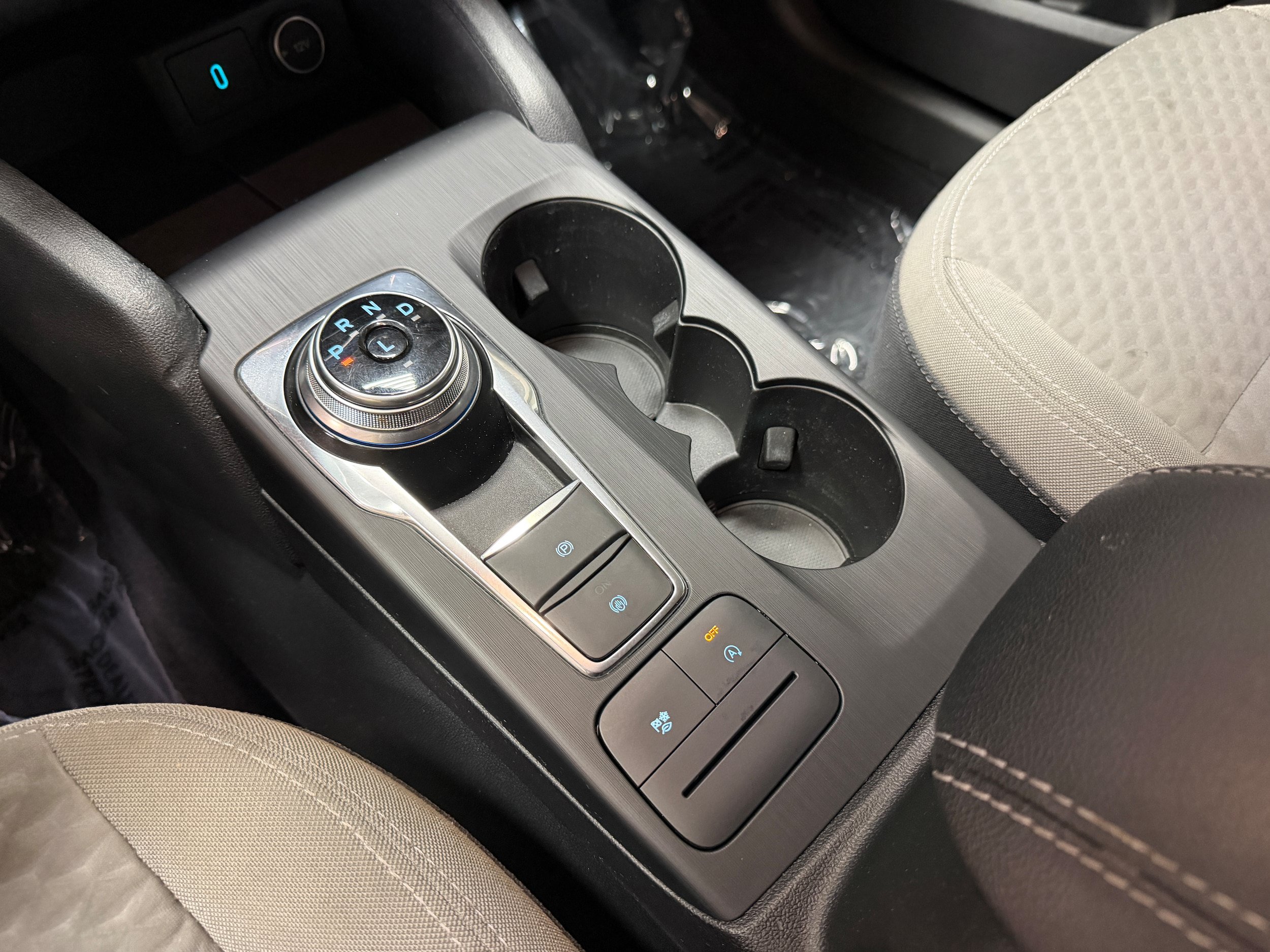Certified 2020 Ford Escape SE AWD/4WD image 22