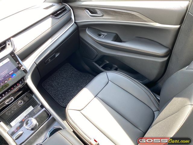 New 2026 Jeep Grand Cherokee L Limited AWD/4WD image 18