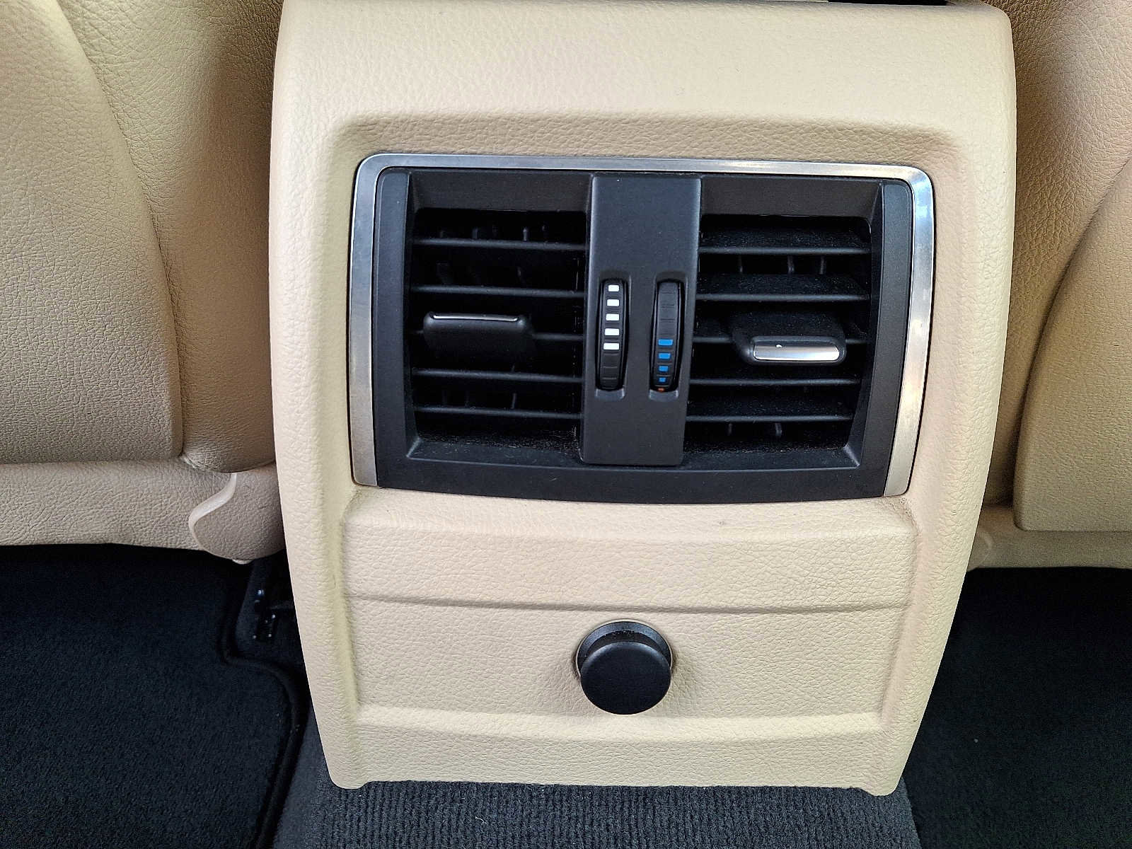 Used 2018 BMW 330i xDrive Sedan image 11