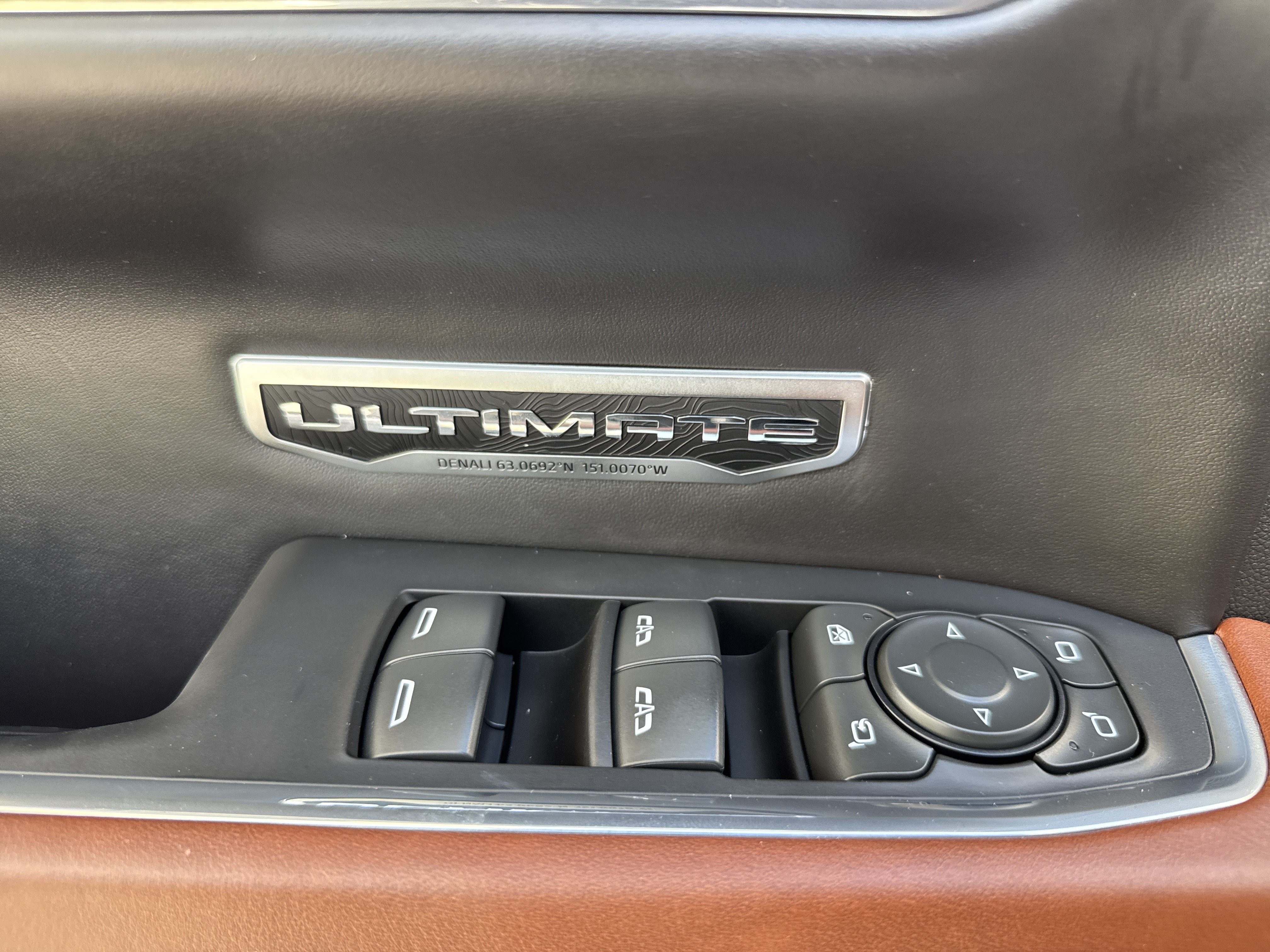 Used 2024 GMC Sierra 1500 Denali Ultimate AWD/4WD image 15