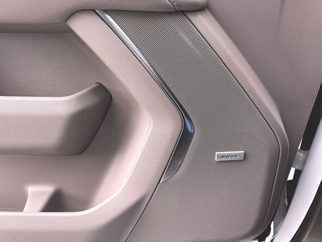 Used 2025 Chevrolet Suburban LT w/ Comfort Package image 24