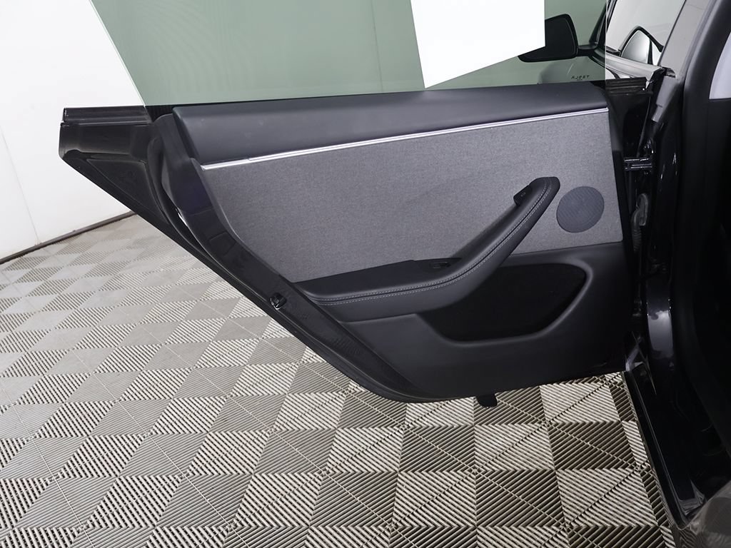 Used 2024 Tesla Model 3 Long Range RWD image 29
