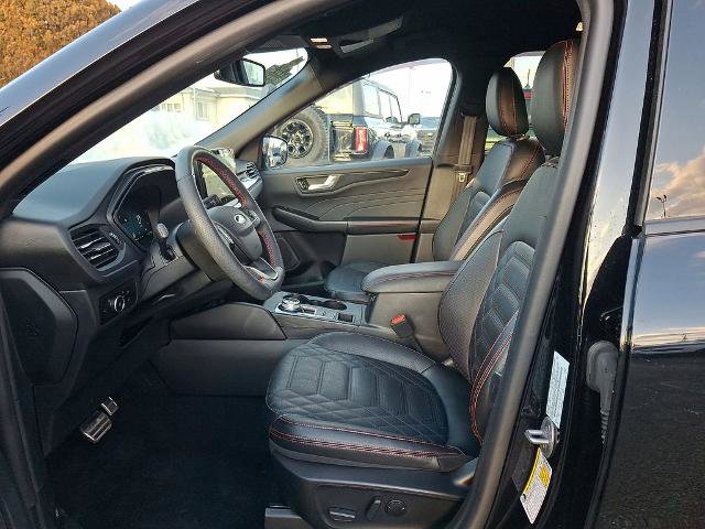 Certified 2023 Ford Escape ST-Line Elite w/ Premium Technology Package image 13