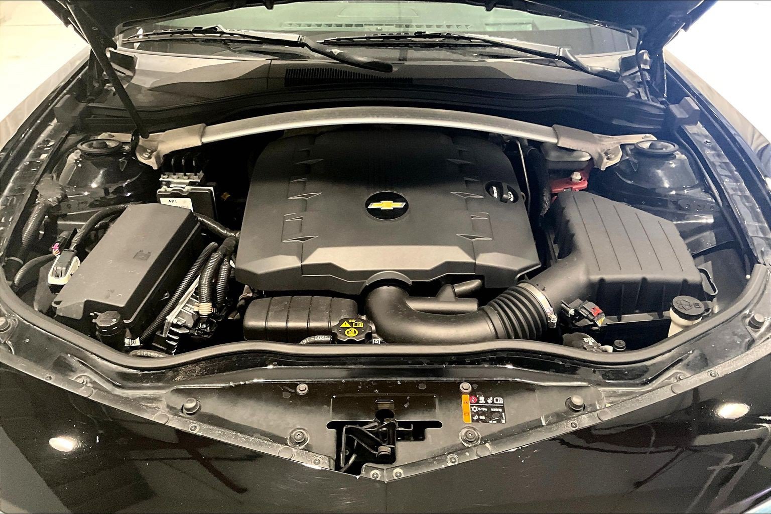 Used 2015 Chevrolet Camaro LT w/ RS Package RWD image 28