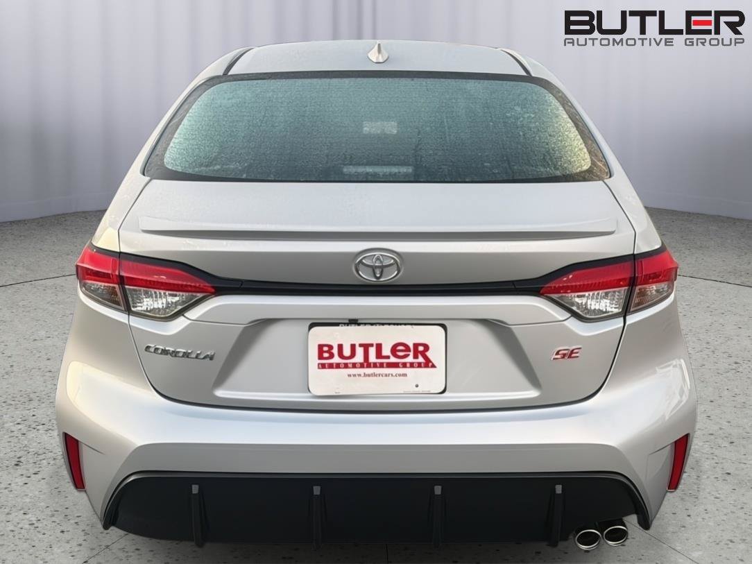 New 2026 Toyota Corolla SE FWD image 5