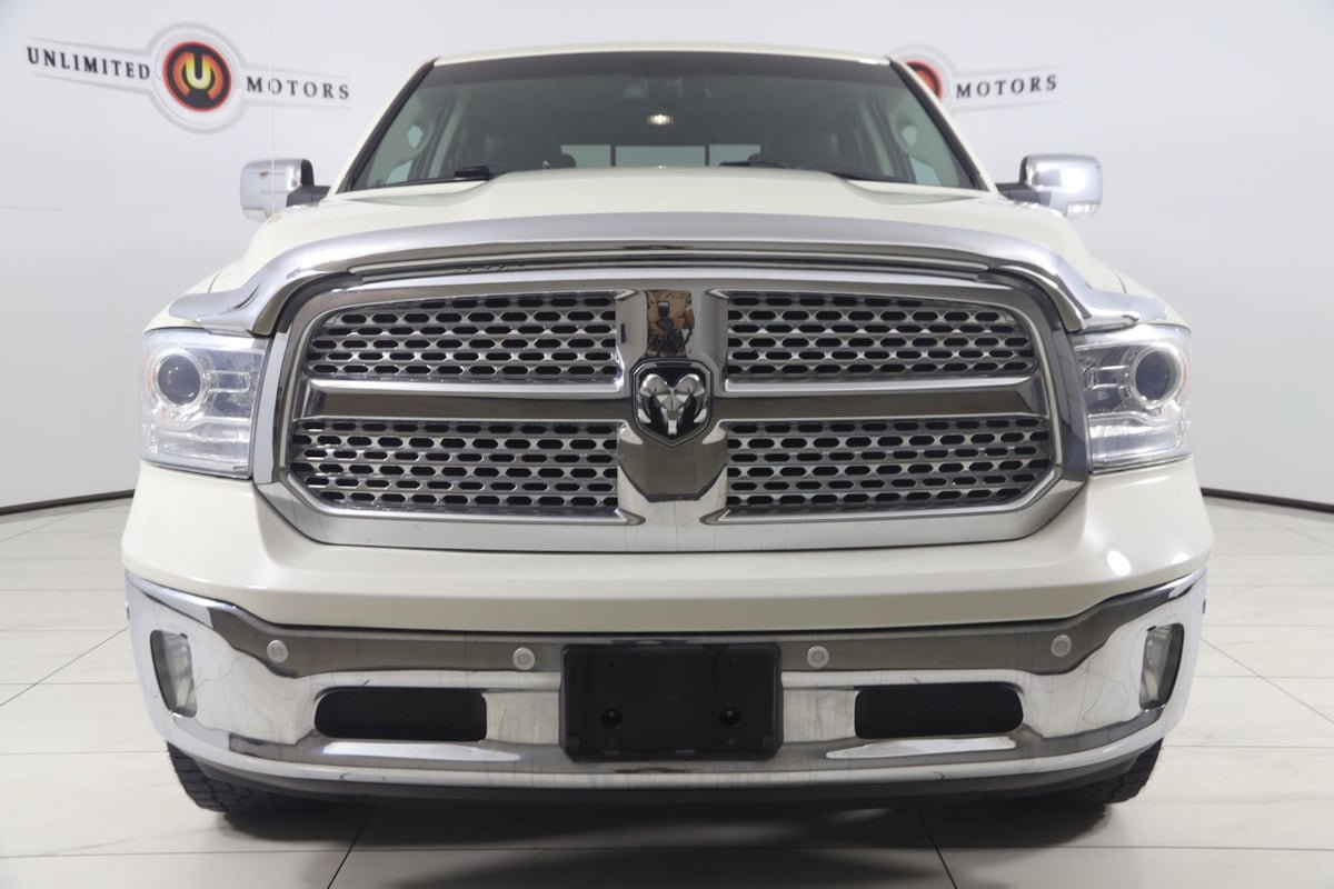Used 2018 RAM 1500 Laramie w/ Convenience Group AWD/4WD image 45