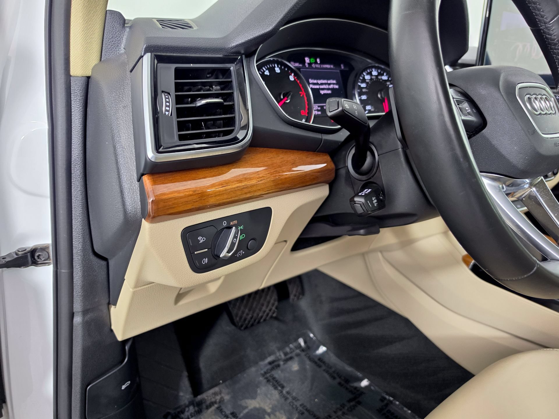 Certified 2023 Audi Q5 Premium Plus w/ Convenience Package AWD/4WD image 22