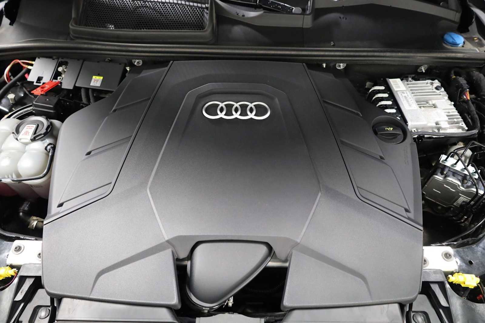 Used 2022 Audi Q7 Premium Plus image 39