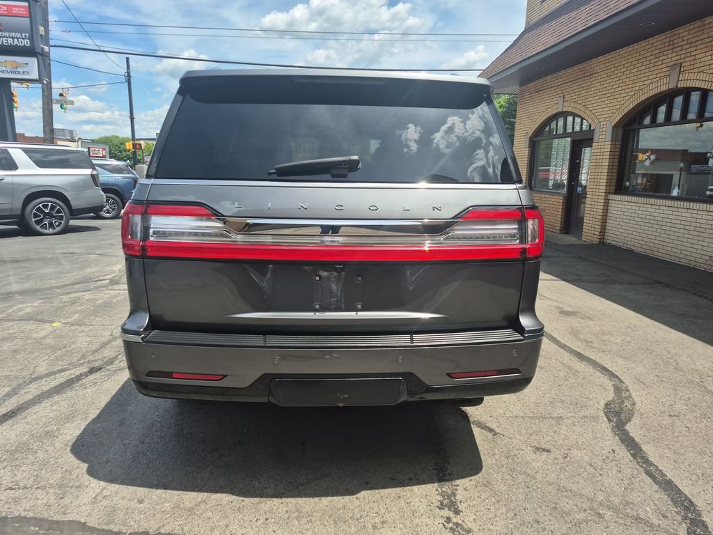 Used 2021 Lincoln Navigator Reserve AWD/4WD image 14