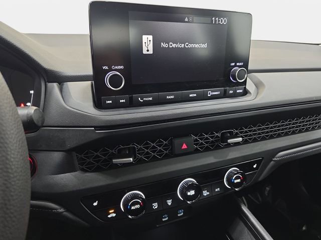 Used 2023 Honda Accord EX image 19