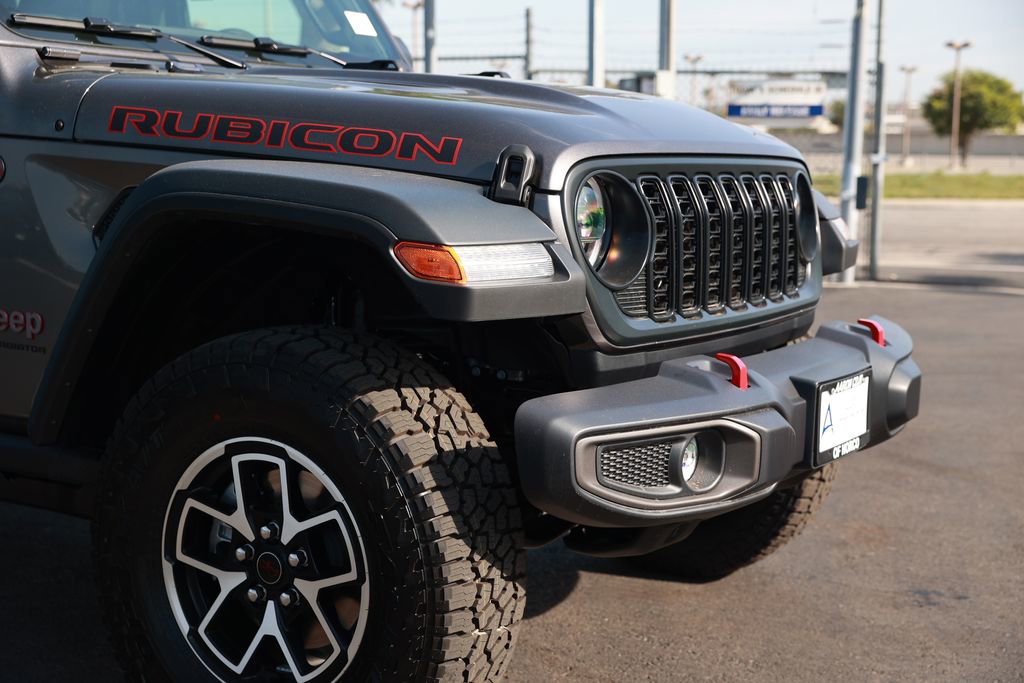 New 2026 Jeep Gladiator Rubicon w/ Steel Power Dome Hood Package AWD/4WD image 7