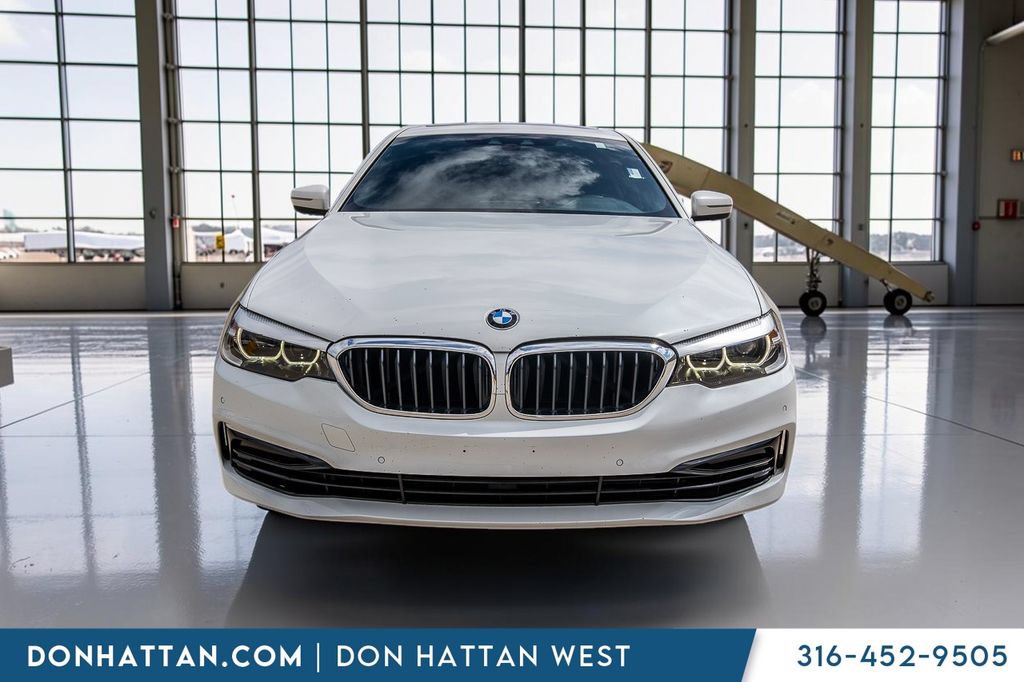 Used 2020 BMW 530i w/ Convenience Package RWD image 30
