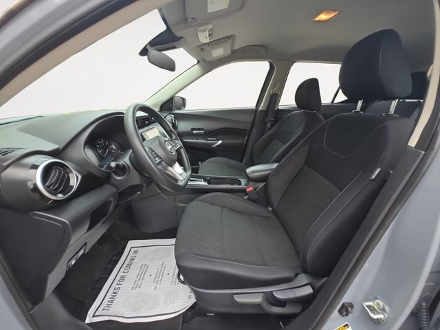 Used 2023 Nissan Kicks SV w/ Exterior Package FWD image 11
