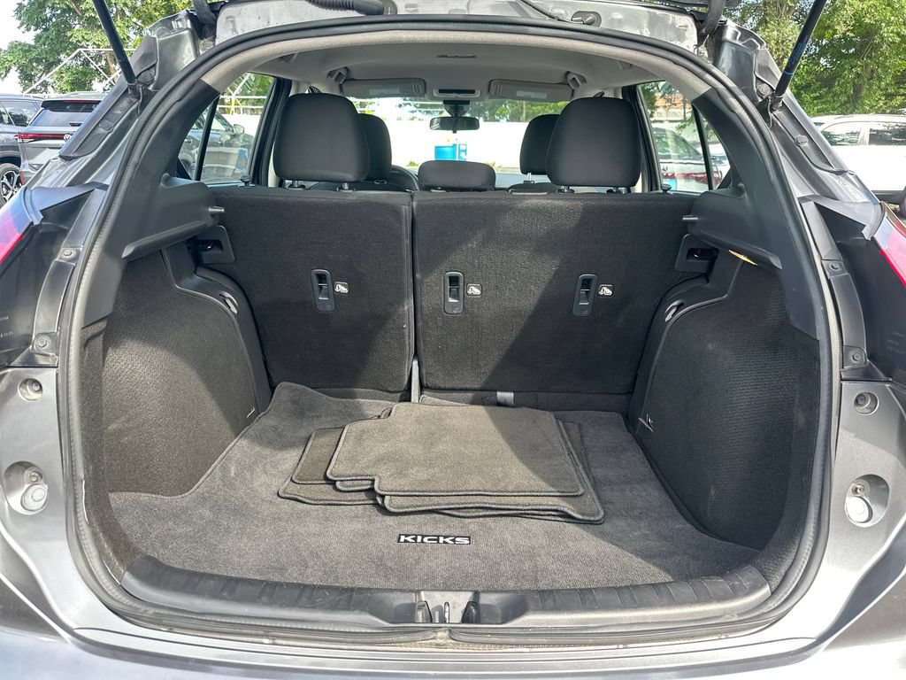 Used 2024 Nissan Kicks S FWD image 20