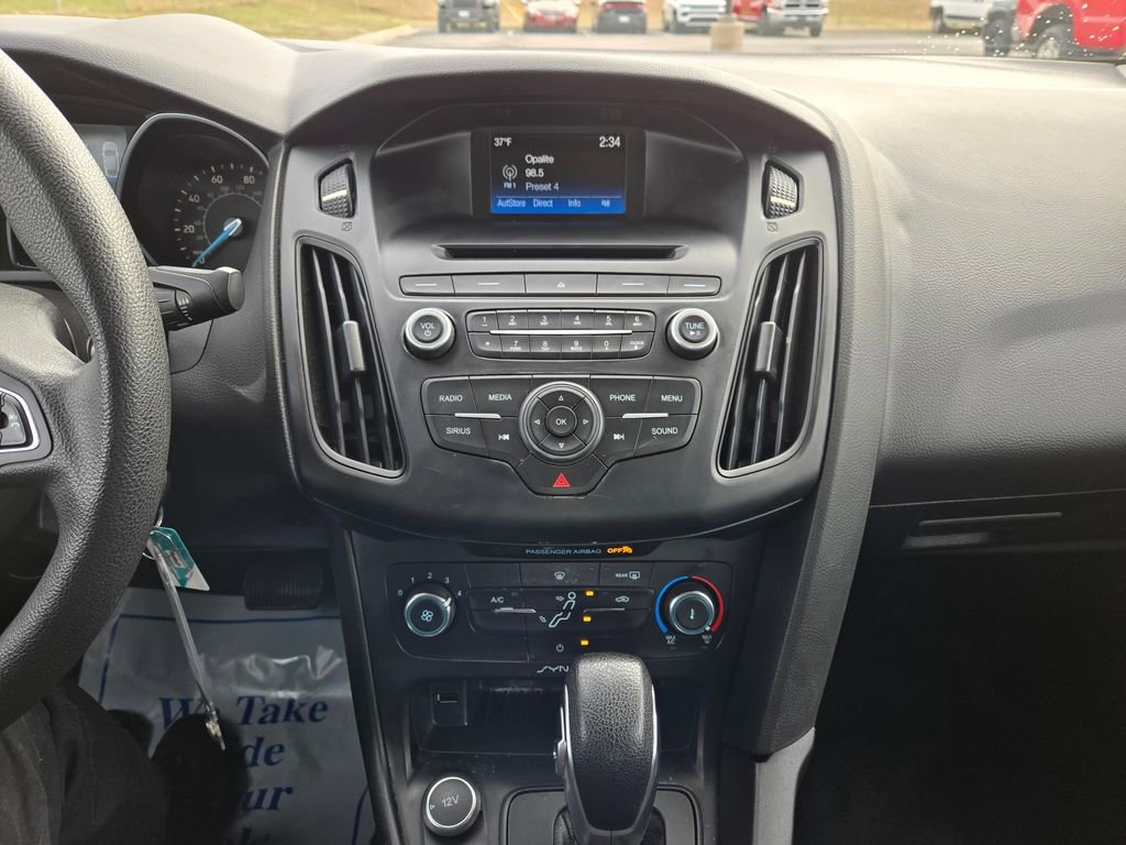 Used 2017 Ford Focus SE image 20